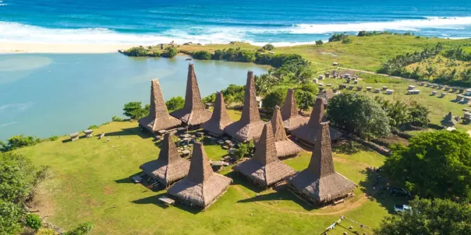 Wisata Indonesia yang Seru: Mengangkat Alam dan Budaya Daerah